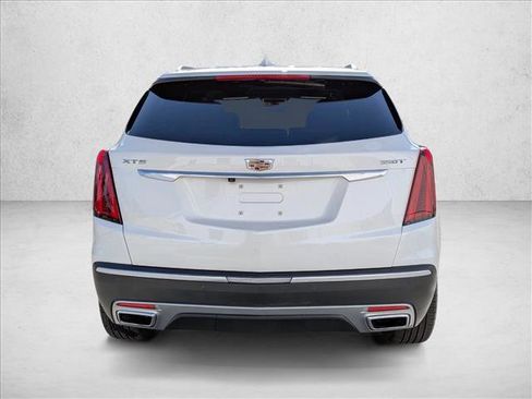 Used 2025 Cadillac XT5 Premium Luxury image 7