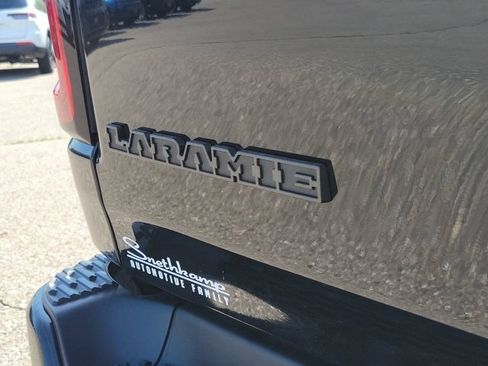 Used 2026 RAM 1500 Laramie AWD/4WD image 4