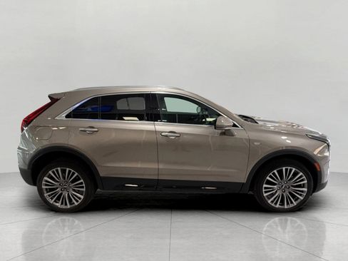 Used 2024 Cadillac XT4 Premium Luxury w/ Cold Weather Package image 9