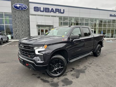 Used 2024 Chevrolet Silverado 1500 LT Trail Boss image 2