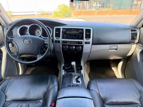 Used 2005 Toyota 4Runner Sport RWD image 25