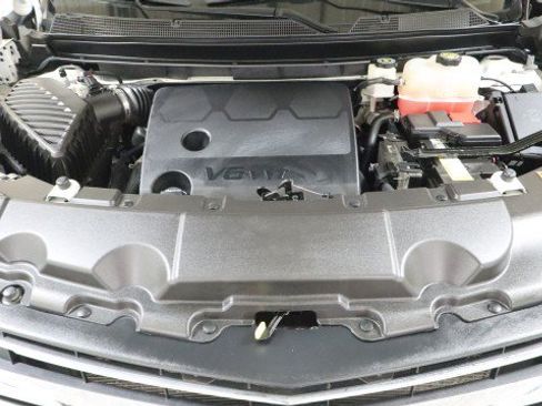 Used 2020 Chevrolet Traverse LT FWD image 23