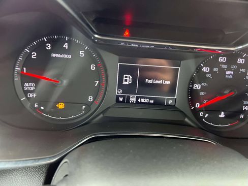 Used 2023 Chevrolet TrailBlazer LT image 28