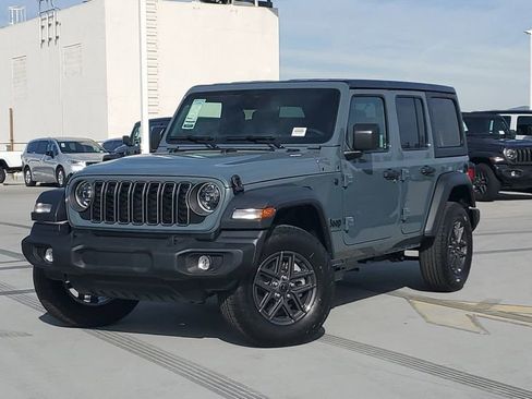New 2026 Jeep Wrangler Sport S image 32