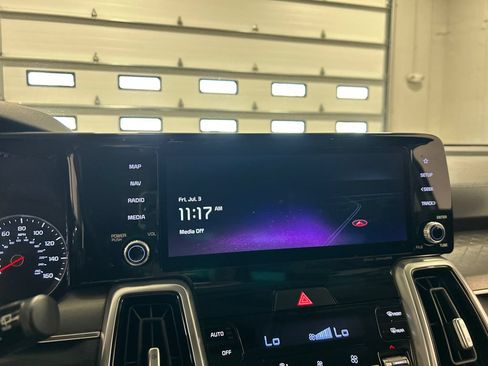 Used 2022 Kia Sorento SX FWD image 22