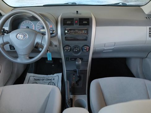 Used 2009 Toyota Corolla LE w/ All Weather Guard Pkg FWD image 17