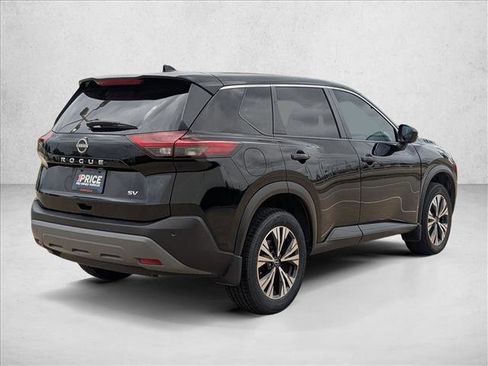 Used 2023 Nissan Rogue SV FWD image 5