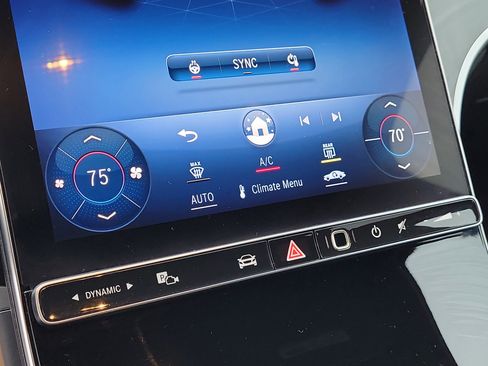 Used 2023 Mercedes-Benz GLC 300 4MATIC image 29