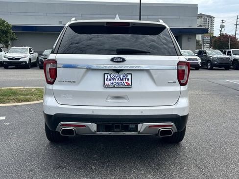 Used 2016 Ford Explorer Platinum AWD/4WD image 5