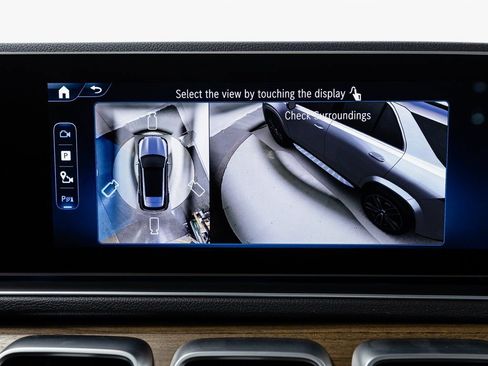 Used 2025 Mercedes-Benz GLE 450 4MATIC w/ AMG Line Exterior image 24