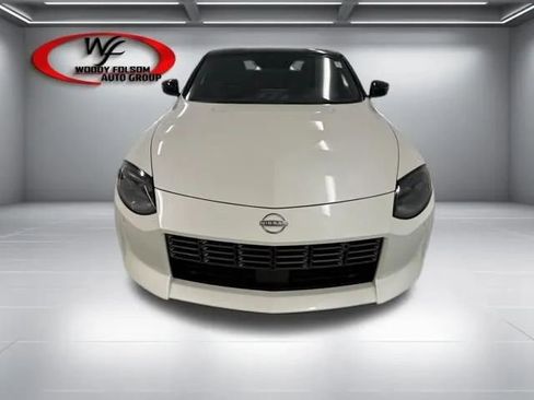 New 2026 Nissan Z Performance w/ Floor Mat Package image 2