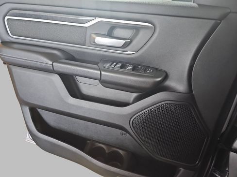 Used 2020 RAM 1500 Big Horn AWD/4WD image 31