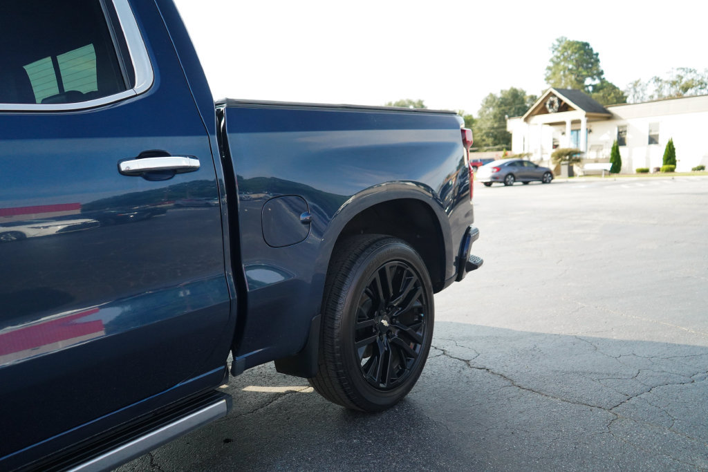Used 2021 Chevrolet Silverado 1500 High Country AWD/4WD image 23