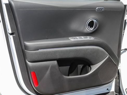 New 2026 Hyundai Palisade Calligraphy FWD image 24