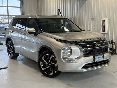 Used 2025 Mitsubishi Outlander SEL