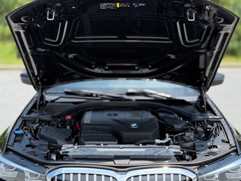 Used 2019 BMW 330i xDrive Sedan w/ Driving Assistance Package AWD/4WD image 50