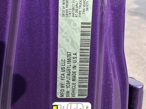 New 2026 Jeep Gladiator Sport image 19