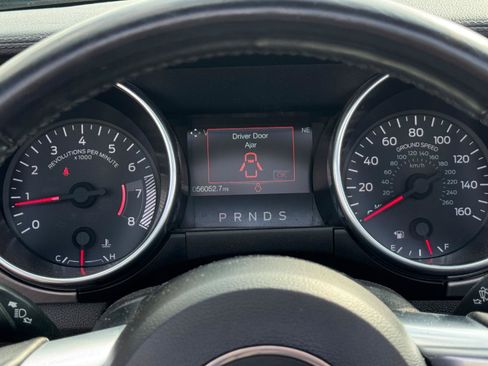 Used 2019 Ford Mustang Premium RWD image 20