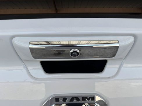 Used 2020 RAM 1500 Lone Star RWD image 33