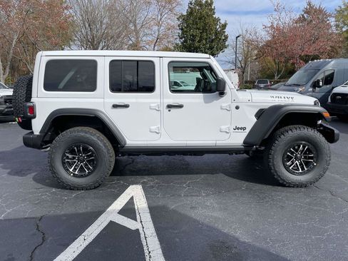 New 2026 Jeep Wrangler Willys image 10