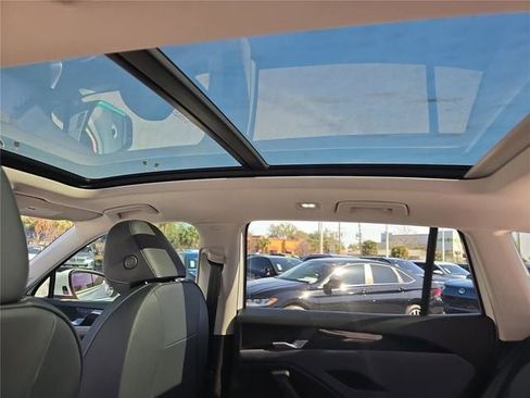 New 2026 Volkswagen Tiguan SE AWD/4WD image 25
