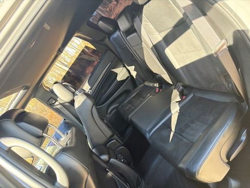 Used 2021 Jeep Grand Cherokee Laredo X image 10