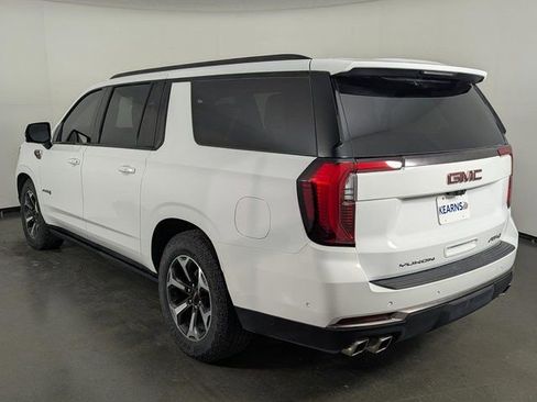 Used 2025 GMC Yukon XL AT4 Ultimate image 6