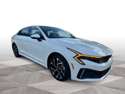 New 2026 Kia K5 EX image 2