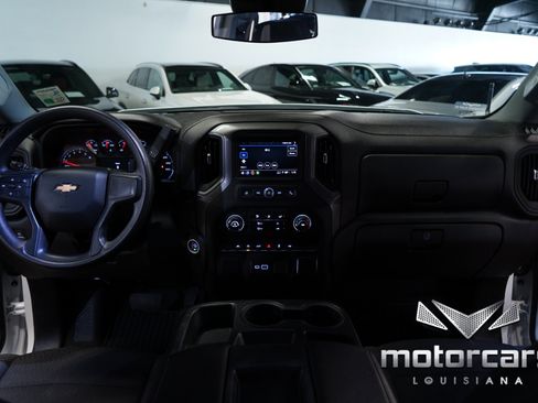 Used 2022 Chevrolet Silverado 1500 Custom RWD image 27