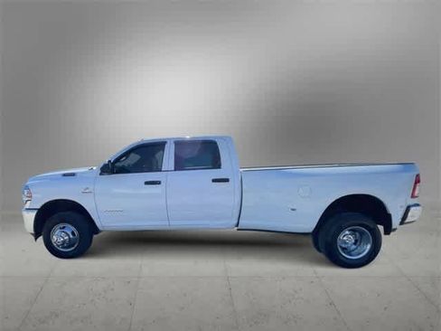 Used 2021 RAM 3500 Tradesman w/ Chrome Appearance Group image 5