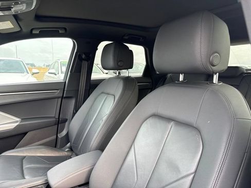 Used 2023 Audi Q3 2.0T Premium w/ Convenience Package AWD/4WD image 14