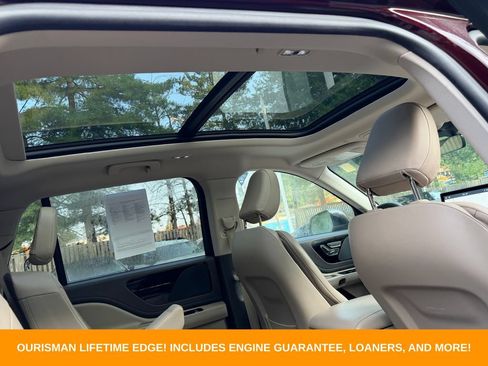 Used 2022 Lincoln Aviator AWD w/ Premium Package image 11