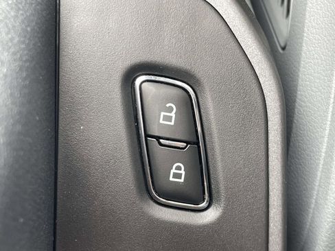 Used 2026 Ford F250 XLT image 25