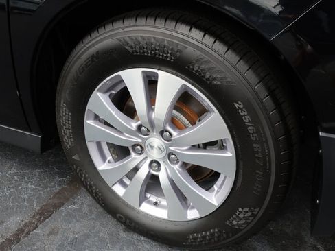 Used 2015 Honda Odyssey EX-L image 39