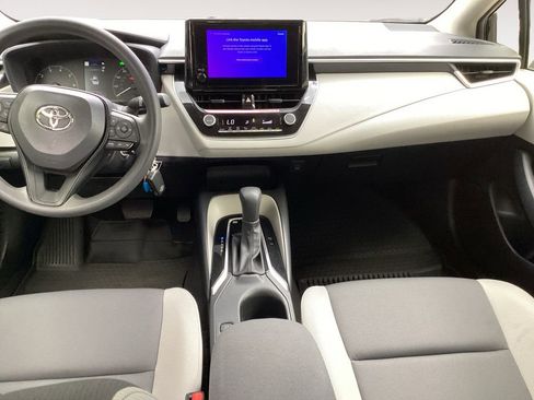Used 2024 Toyota Corolla LE image 10
