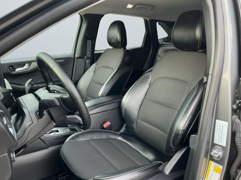 Used 2025 Ford Escape SE FWD image 10