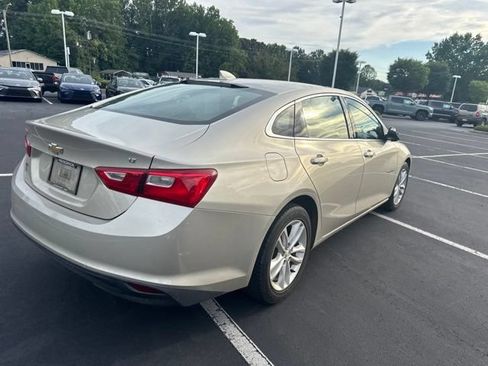 Used 2016 Chevrolet Malibu LT FWD image 4