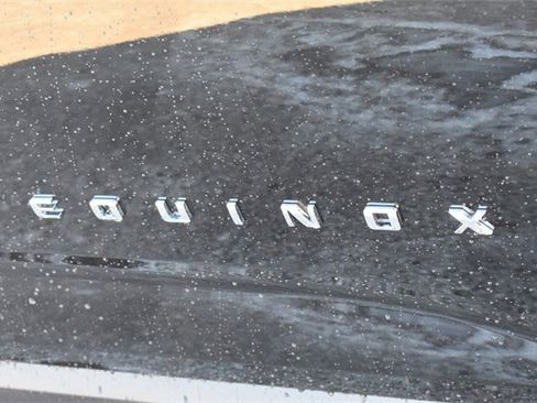 New 2026 Chevrolet Equinox LT image 12