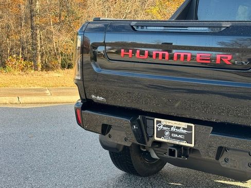New 2025 GMC Hummer EV 2X w/ LPO, Sport Package image 15