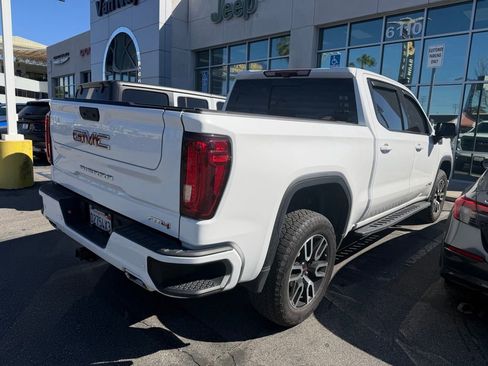 Used 2023 GMC Sierra 1500 AT4 w/ AT4 Premium Package image 4