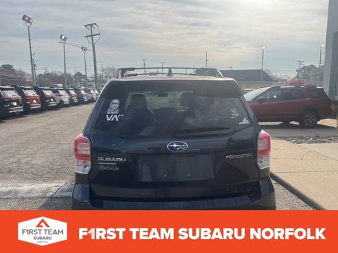 Used 2018 Subaru Forester 2.5i Premium w/ All-Weather Package image 5