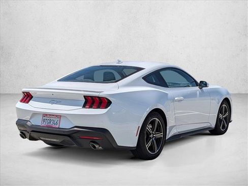 Used 2025 Ford Mustang Premium RWD image 5