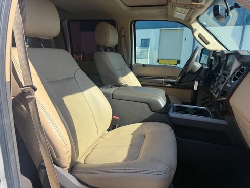 Used 2016 Ford F250 Lariat w/ Lariat Ultimate Package image 54