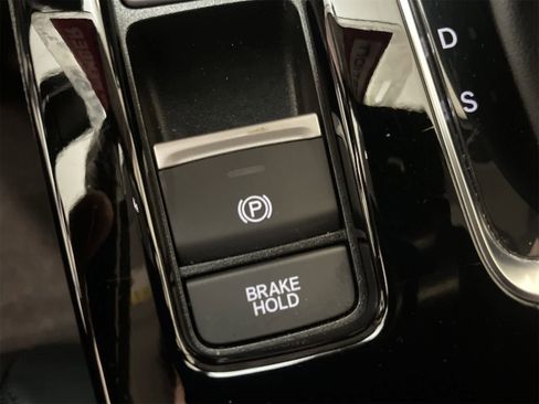 Used 2024 Acura Integra image 32