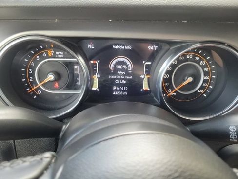 Used 2021 Jeep Wrangler Unlimited Sport w/ Sun And Sound Package AWD/4WD image 24
