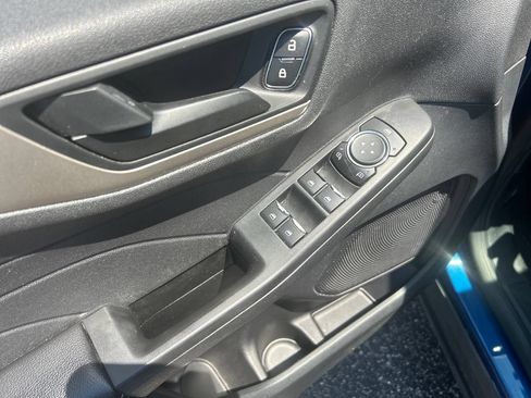 Used 2022 Ford Escape SE FWD image 14