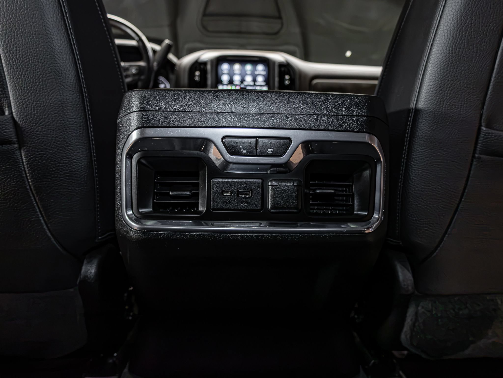 Used 2021 GMC Sierra 3500 Denali w/ Denali Ultimate Package AWD/4WD image 25