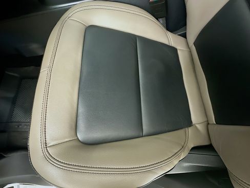 Used 2024 Ford Bronco Wildtrak image 34