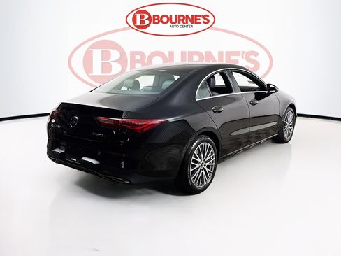 Used 2025 Mercedes-Benz CLA 250 4MATIC image 9
