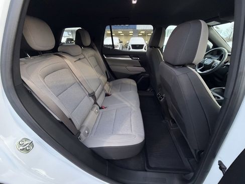 Used 2026 GMC Terrain Elevation w/ Black Edition image 14